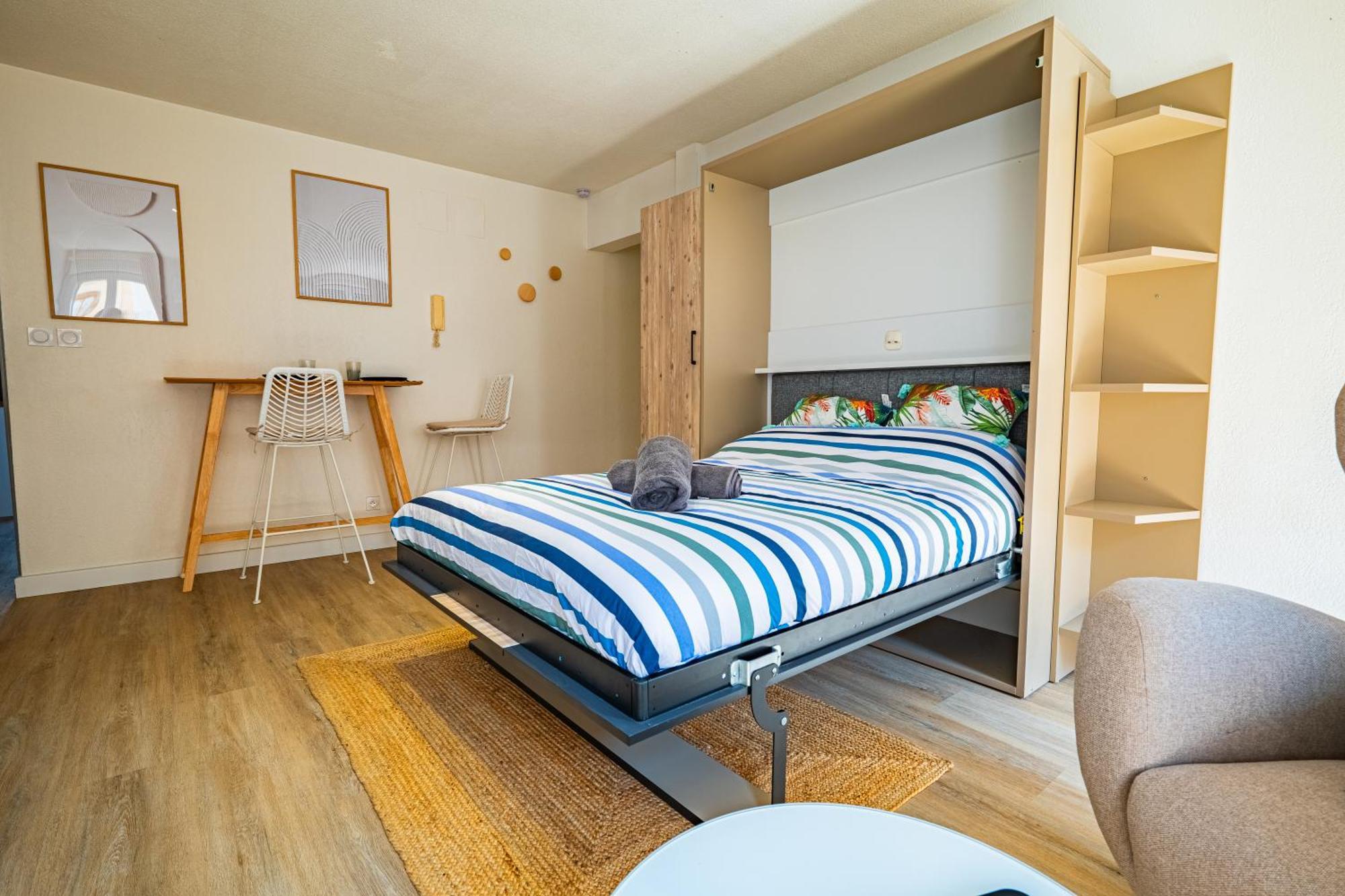 Les Suites Du Castillet Perpignan Exterior photo