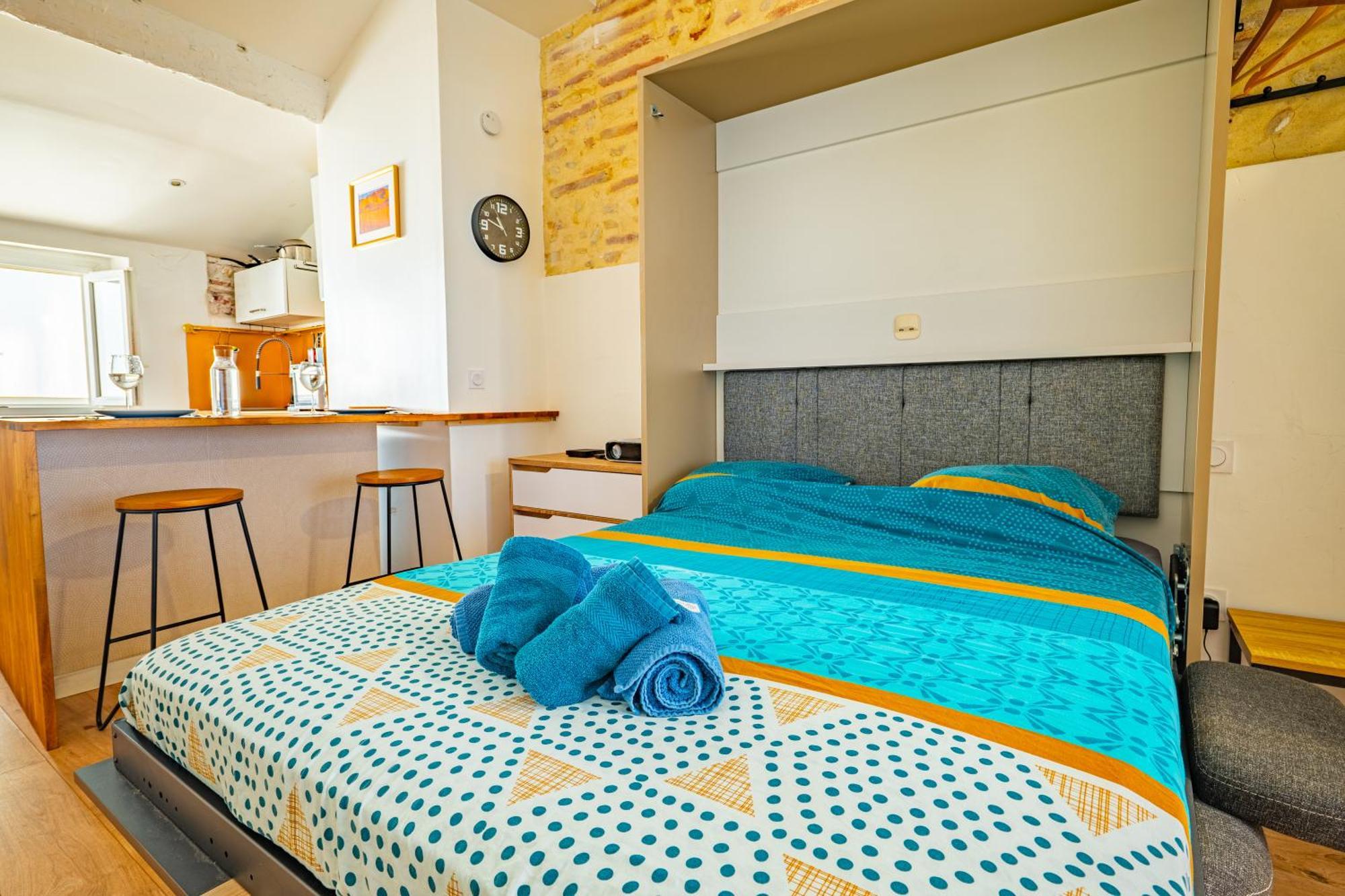 Les Suites Du Castillet Perpignan Exterior photo