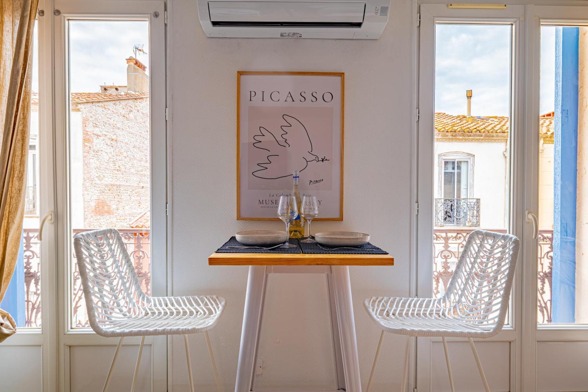 Les Suites Du Castillet Perpignan Exterior photo